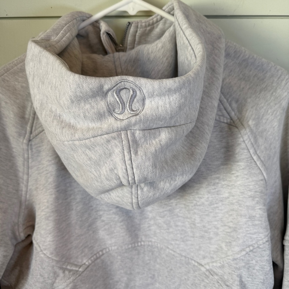 lululemon athletica Light Gray Half-Zip Hoodie - Picture 3 of 4